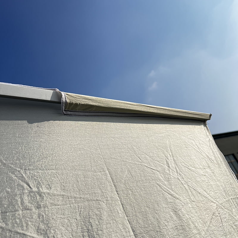 Payung Pantai Dekoratif 2,8*2,4M Bergaris 2