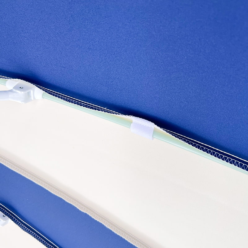 Payung Pagoda Tambal Sulam Biru Dan Putih 2,5M