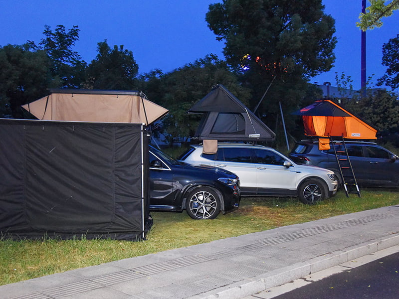 Tenda Kemah Atap Dengan Tangga Tenda Kemah Atap Dengan Tangga